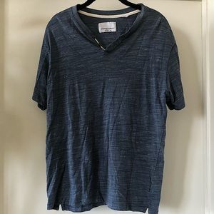 Paper Denim & Cloth heather blue button up t shirt